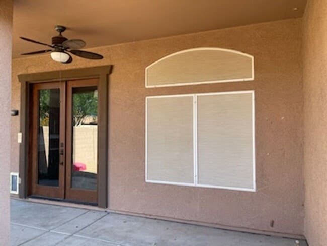 Building Photo - Very Spacious House- Near Cardinal Stadium