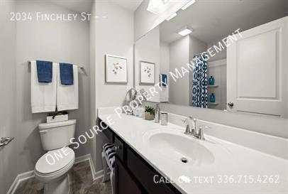 Building Photo - 2034 Finchley St