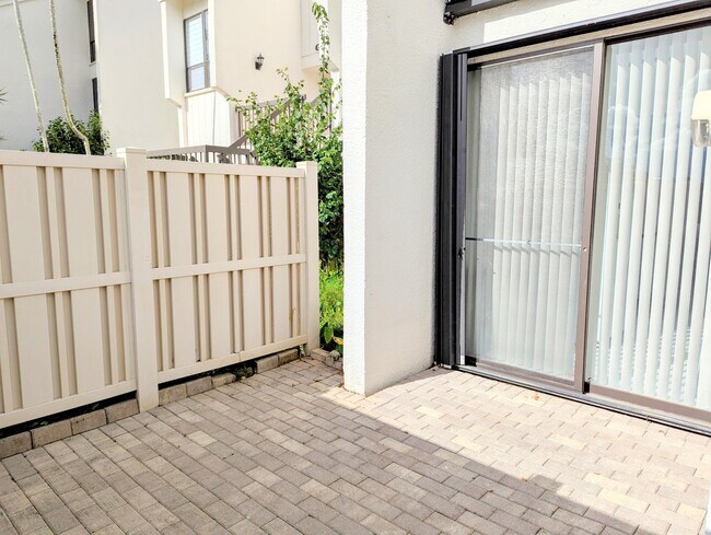 Building Photo - 609 Bridgewood Dr