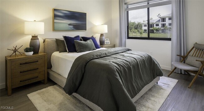 Building Photo - 7301 Lake Bank Lp