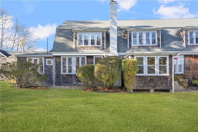 Building Photo - 31 Cranston Ave