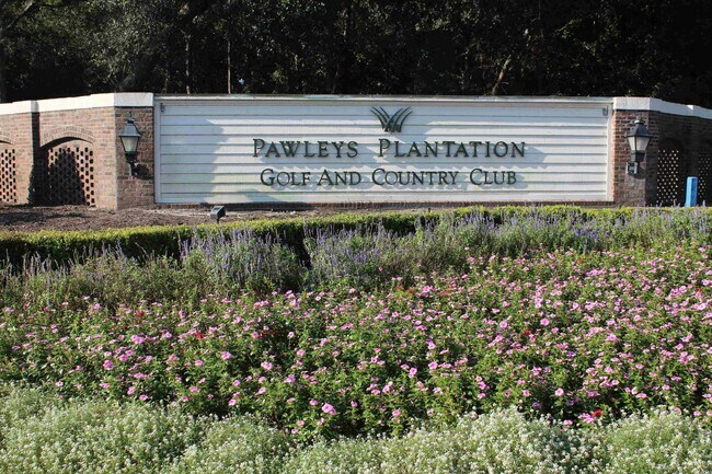 Building Photo - 120 Weehawka Way