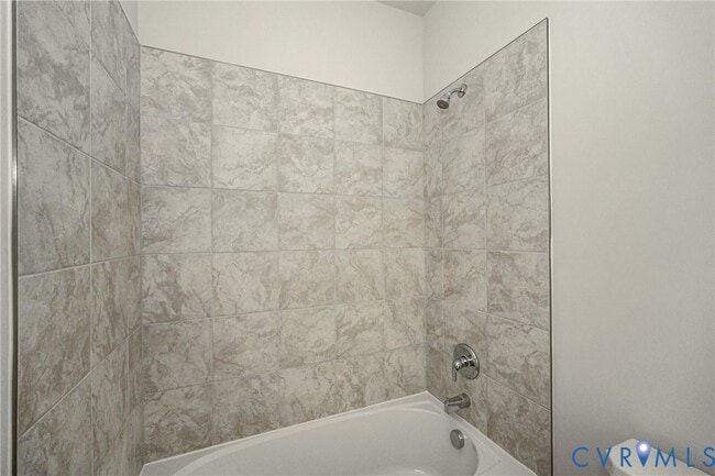 Building Photo - 6467 Fennec Run