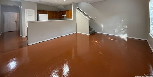 Building Photo - 5602 Golf Mist