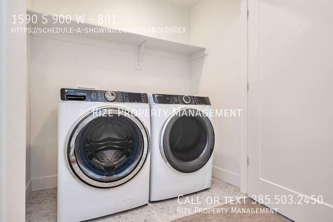 Building Photo - 1590 S 900 W