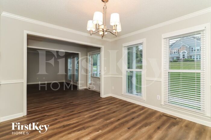 Building Photo - 191 Hunters Creek St