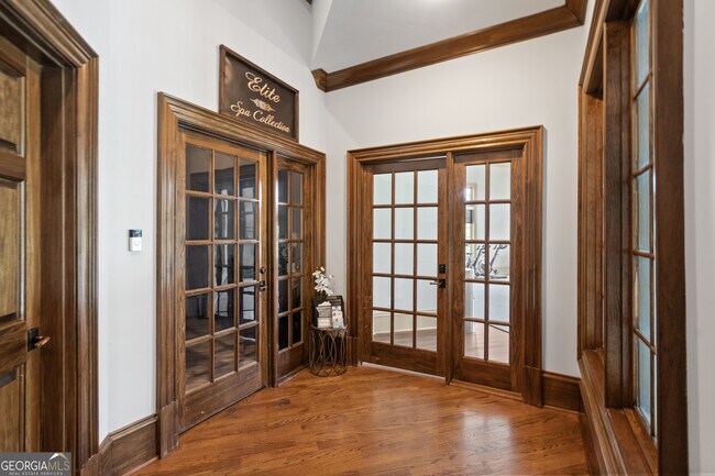 Building Photo - 2045 Kent Ct