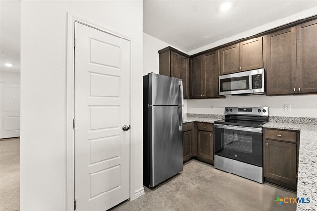 Building Photo - 1259 Concord Dr