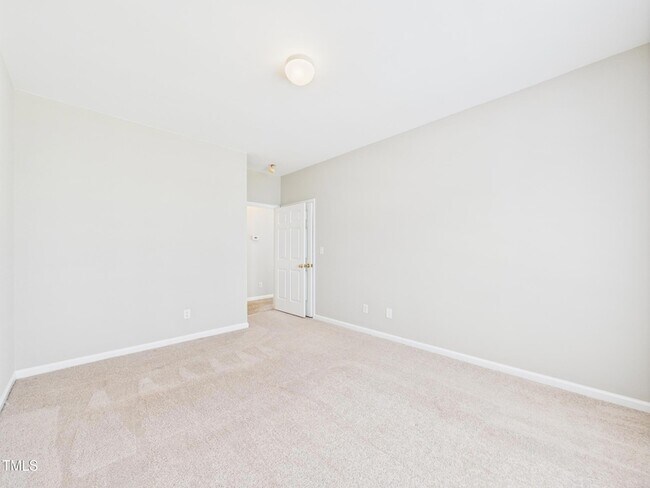 Building Photo - 2111 Kudrow Ln