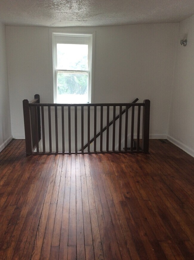 Building Photo - Cozy 1 bedroom Tiny Home on the East End of York City