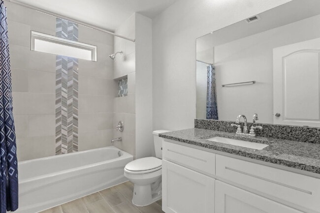 Building Photo - 4-Bed, 3.5-Bath Home in 79928