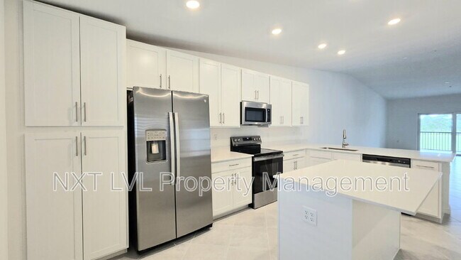 Building Photo - 15185 Bluffton Ln