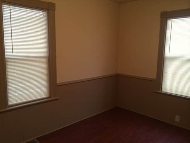 Building Photo - 464 Poplar St