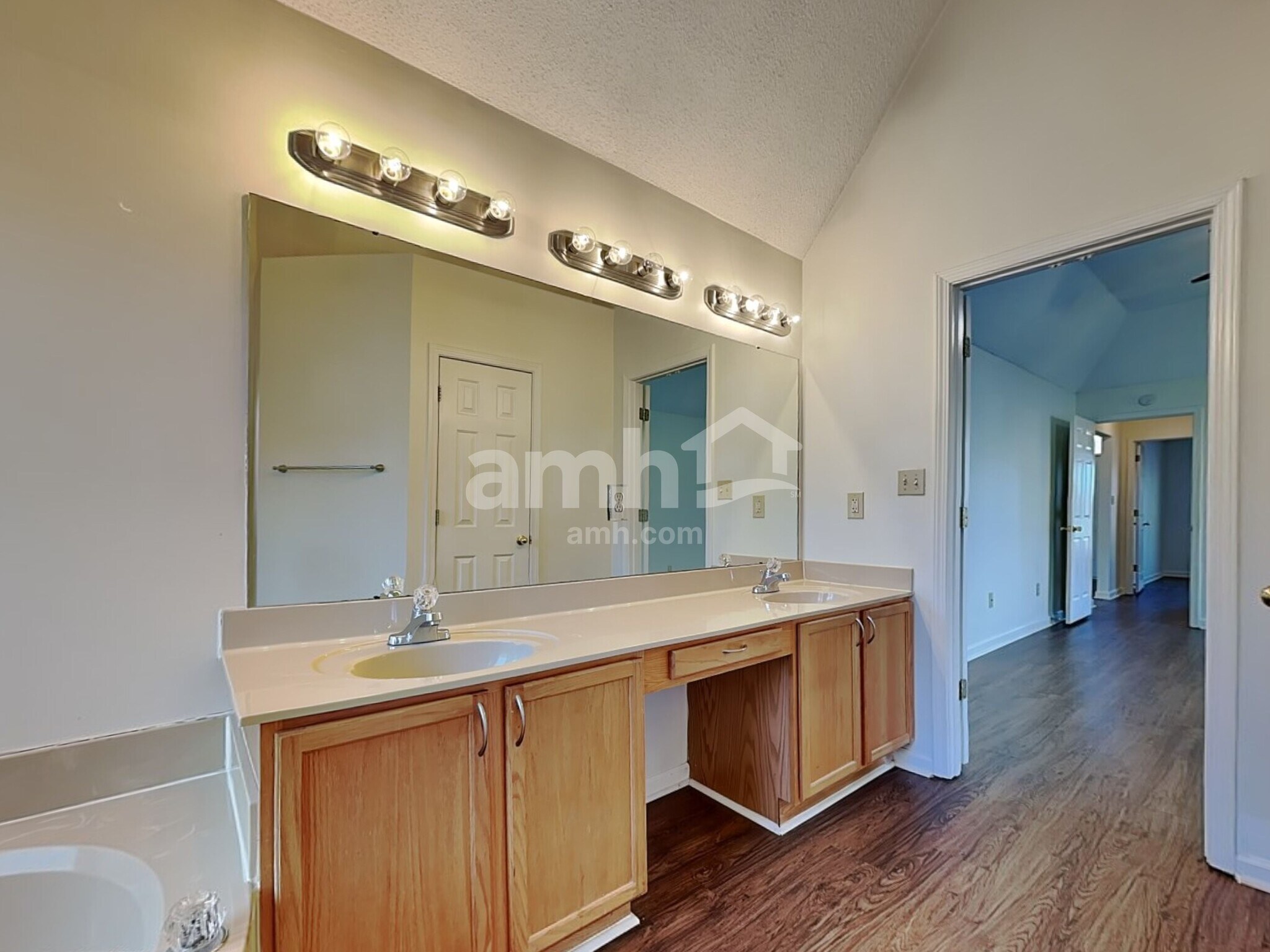 Building Photo - 1114 Green Fern Cv