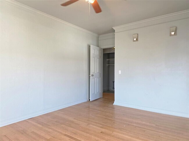 Building Photo - 1725 NW 18th St