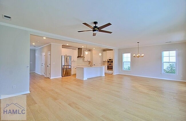 Building Photo - 25 Ashmont St