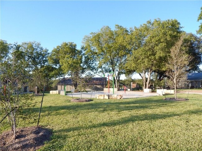 Building Photo - 13701 Bauhaus Bnd