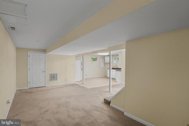 Building Photo - 2510 Davidsonville Rd