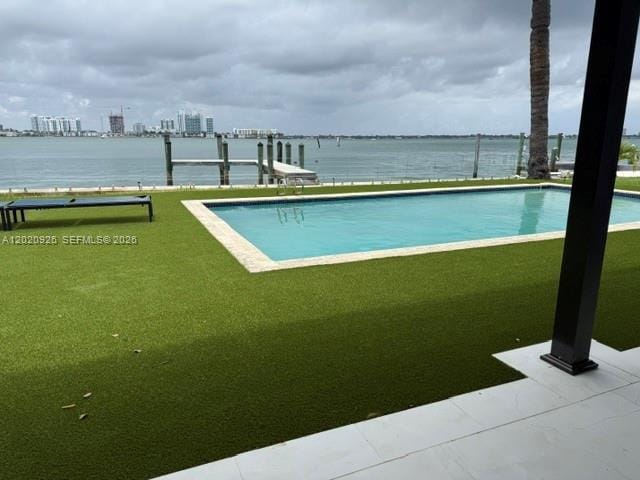 Building Photo - 1101 S Shore Dr