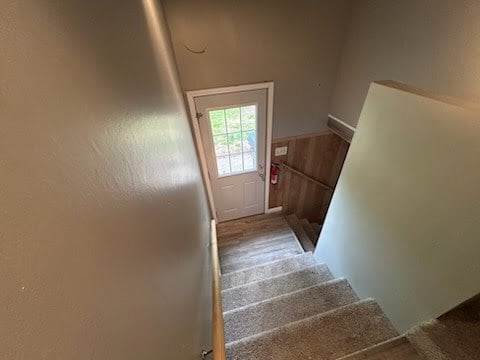 Building Photo - 4683 Dogwood Dr
