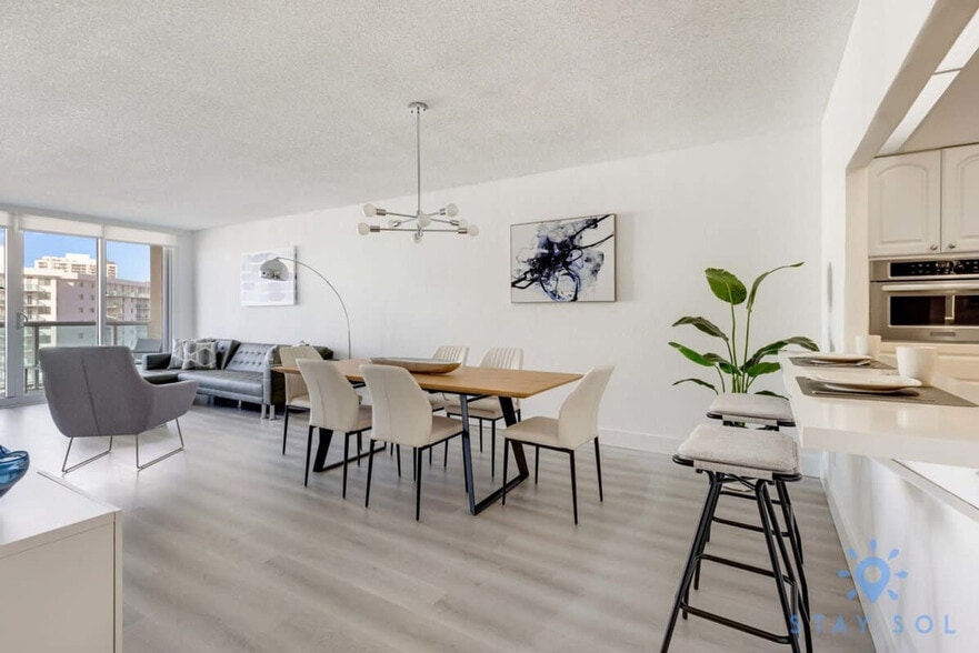 Building Photo - 19370 Collins Ave