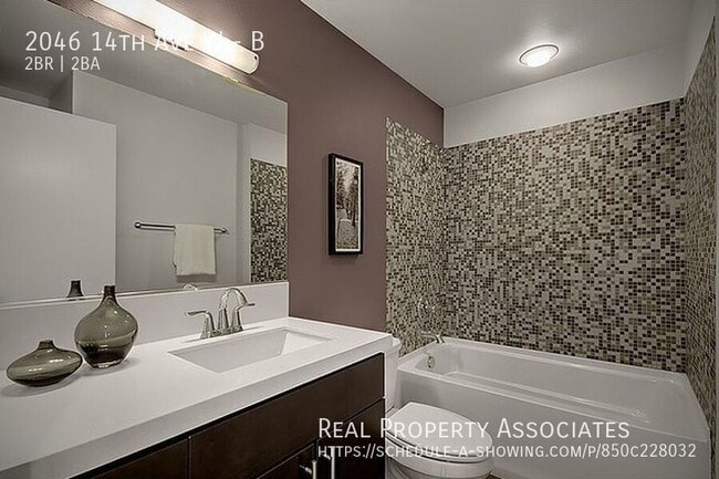 Building Photo - 2046 14th Ave W