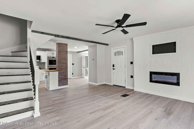 Building Photo - 2961 Cottage Pl