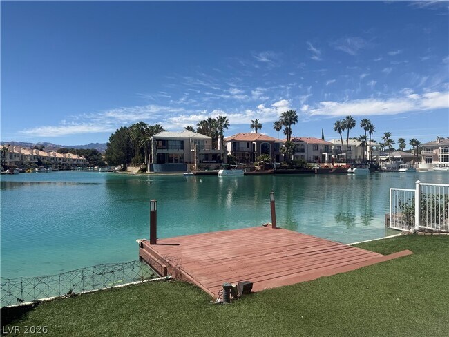 Building Photo - 3167 Lido Isle Ct