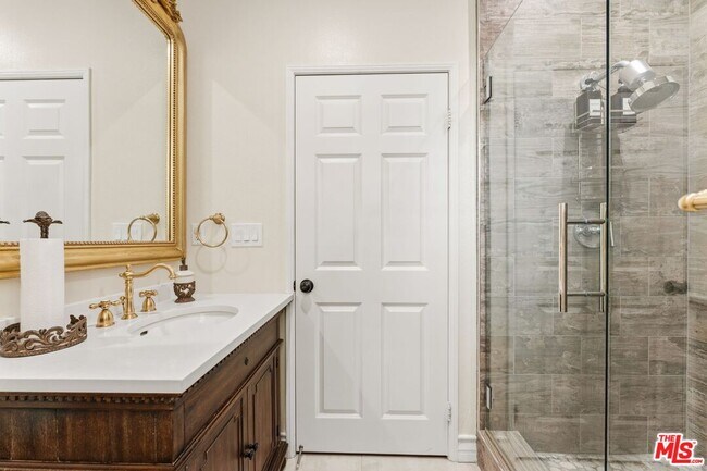 Building Photo - 11564 Apulia Ct