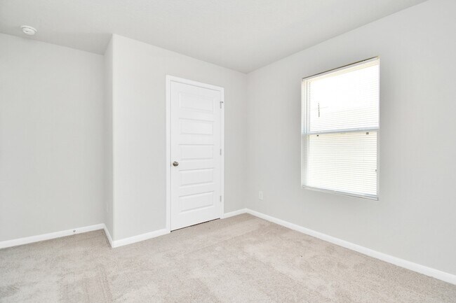 Building Photo - 1361 Rd 5102