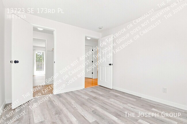 Building Photo - 13723 SE 173rd Pl
