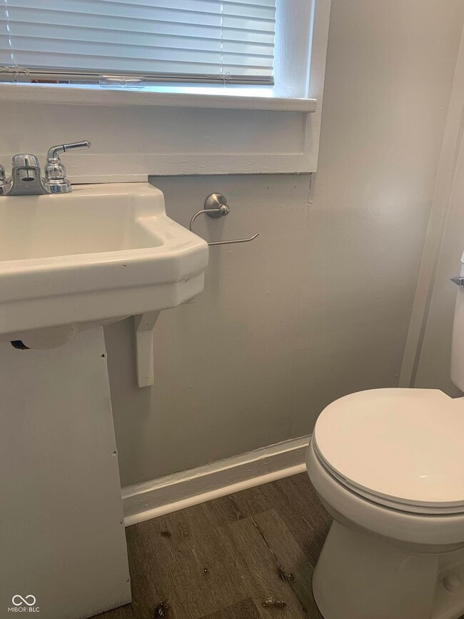 Building Photo - 4202 Carrollton Ave