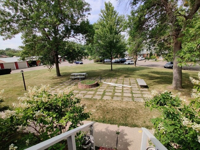 Building Photo - Conveniently located Riverbend Apartments feature a quiet community with a large green space