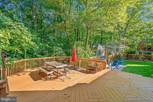 Building Photo - 6123 Beech Tree Dr