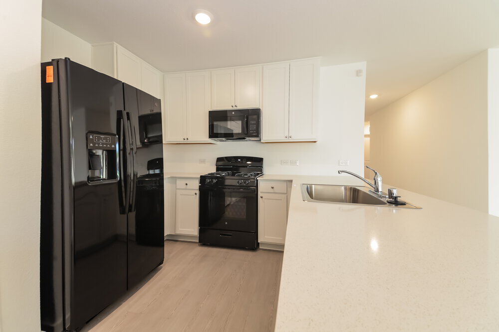 Building Photo - 140 Glenwood Dr