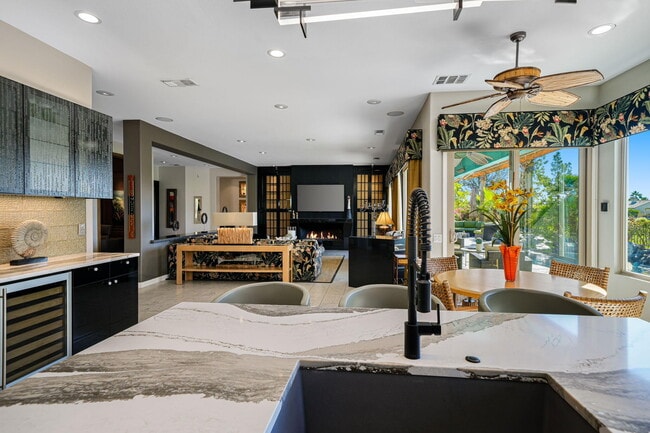 Building Photo - 81347 Camino Sevilla