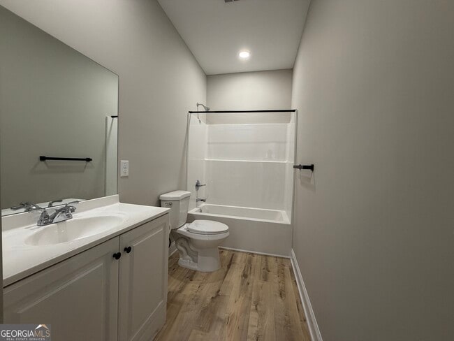 Building Photo - 326 S McIntosh St