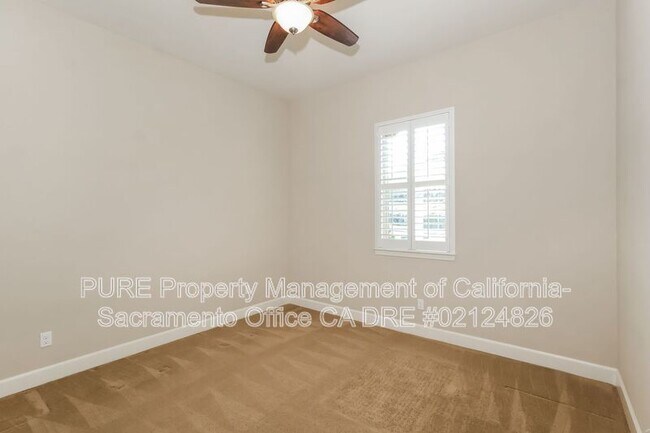 Building Photo - 5281 Brentford Way