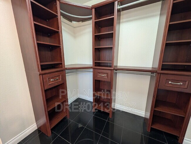 Building Photo - 5052 Gothic Ct