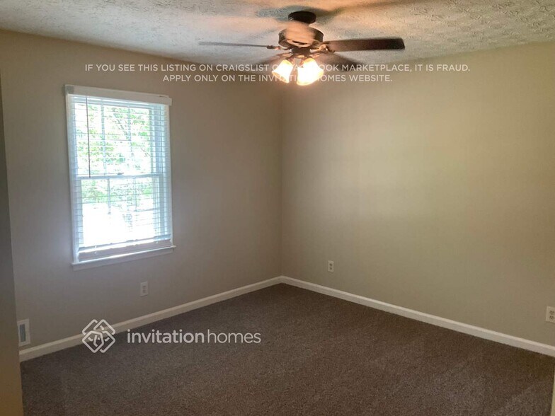 Building Photo - 2433 Westland Way