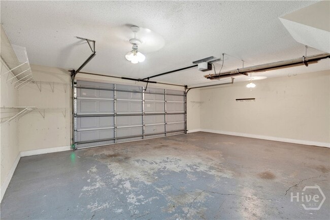 Building Photo - 387 Shady Hill Cir