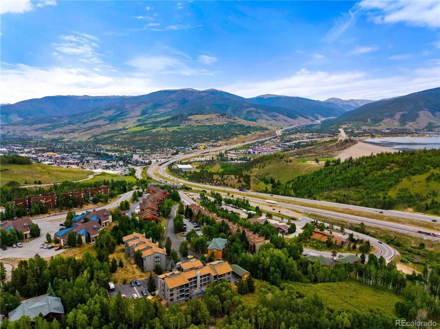 Building Photo - 2402 Ryan Gulch Ct