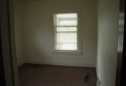 Building Photo - 117 S Homer St