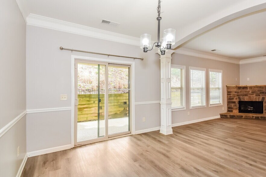 Building Photo - 159 Bethany Manor Dr