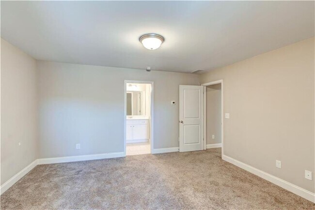 Building Photo - 3770 Shades Valley Ln
