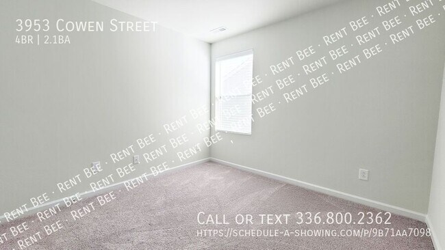 Building Photo - 3953 Cowen St