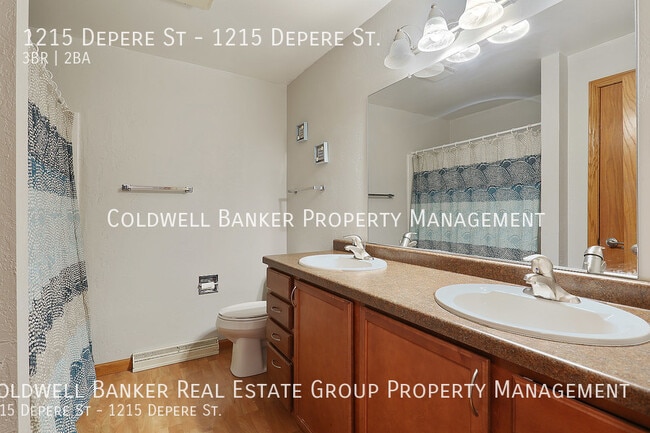 Building Photo - 1215 Depere St