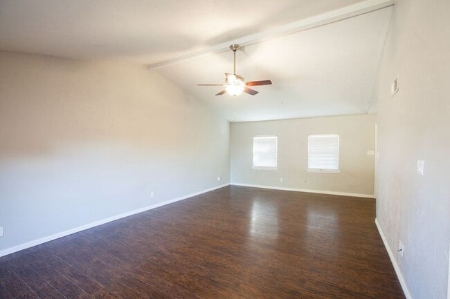 Building Photo - 5713 Baker Dr