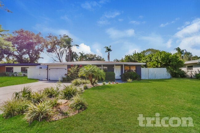 Building Photo - 348 Barbara Cir