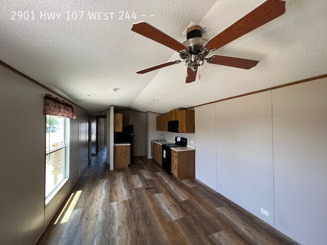 Building Photo - 2901 Hwy 107 West 244--